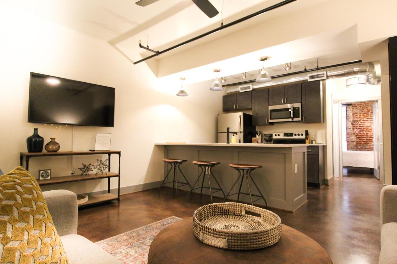 The Lofts At Downtown Salem Aparthotel Luaran gambar