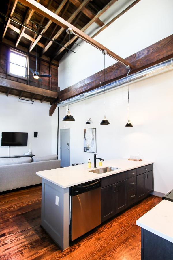 The Lofts At Downtown Salem Aparthotel Luaran gambar